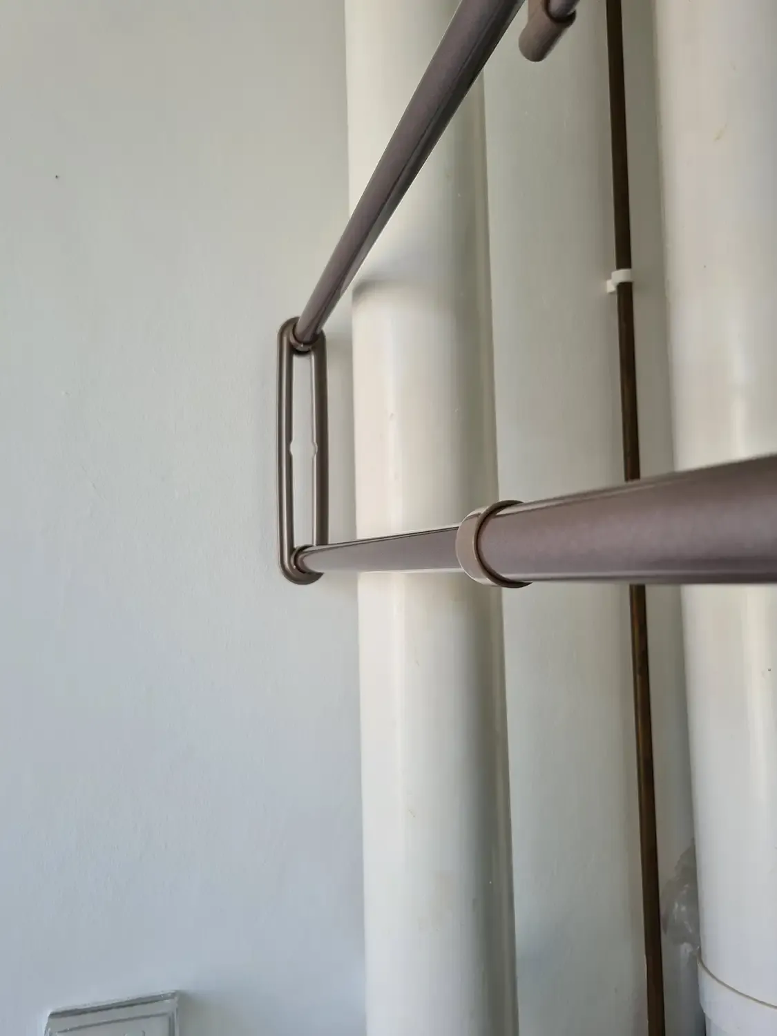 You can’t put any clothes there, so we keep this part fully retracted.