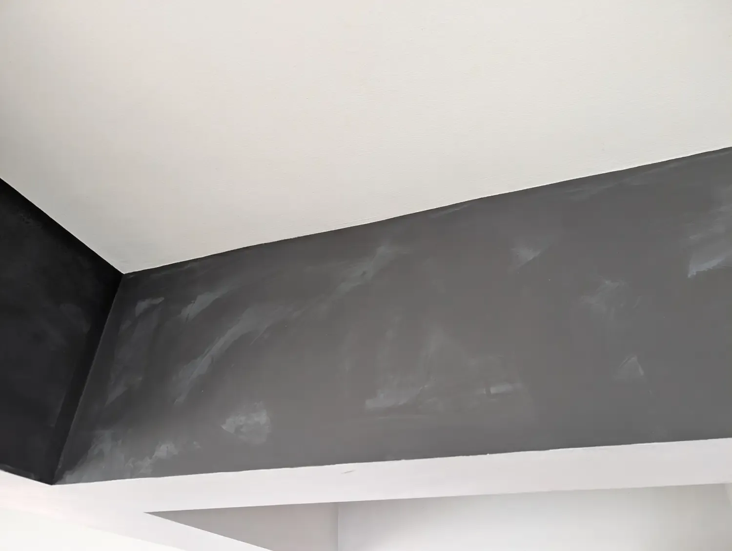 Sorry state of the moldy black walls