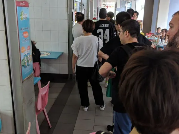 Hill Street Tai Hwa Pork Noodle (Super Long Queue) Review