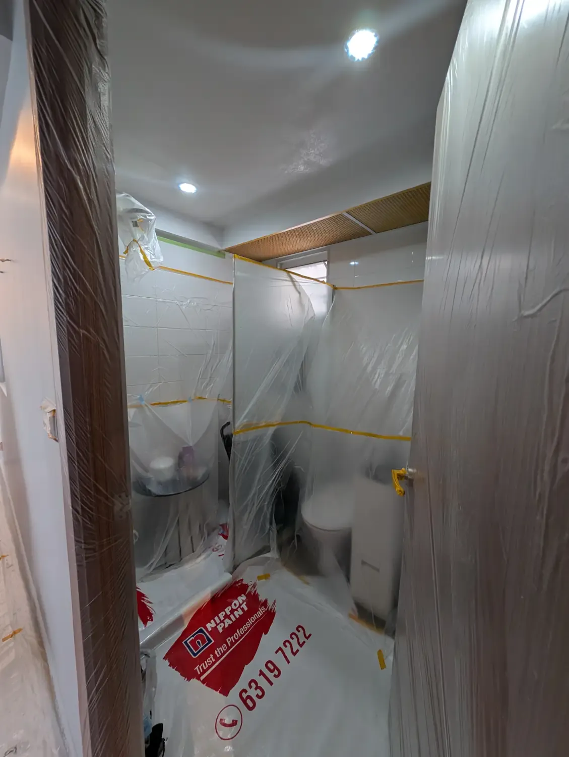 _Inside the master bedroom toilet too